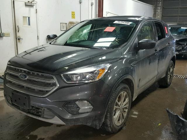 1FMCU9GD5HUC11080 - 2017 FORD ESCAPE SE GRAY photo 2