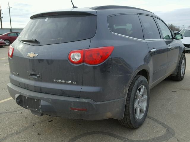 1GNEV23D29S106072 - 2009 CHEVROLET TRAVERSE L GRAY photo 4