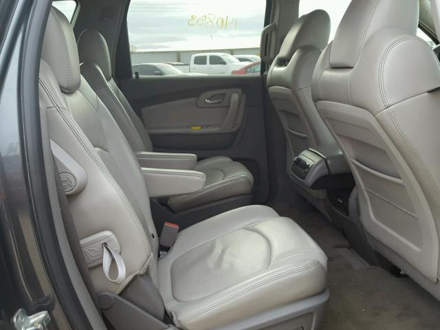 1GNEV23D29S106072 - 2009 CHEVROLET TRAVERSE L GRAY photo 6