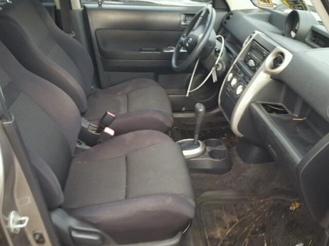 JTLKT324750197567 - 2005 TOYOTA SCION XB SILVER photo 5