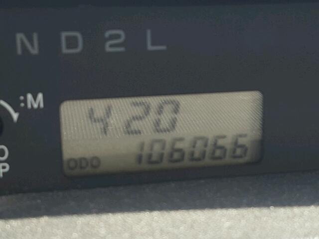 JTLKT324750197567 - 2005 TOYOTA SCION XB SILVER photo 8