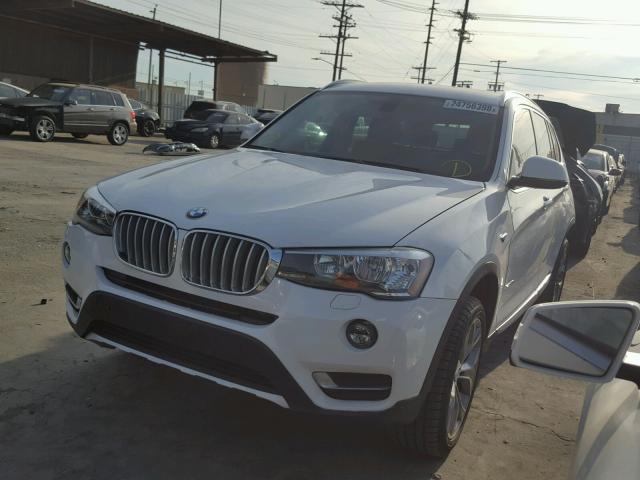 5UXWZ7C37H0V87483 - 2017 BMW X3 SDRIVE2 WHITE photo 2