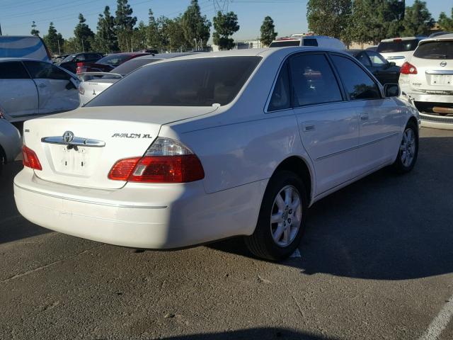 4T1BF28B94U360077 - 2004 TOYOTA AVALON XL WHITE photo 4