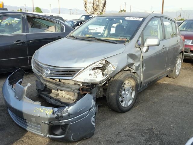 3N1BC1CP8CK809339 - 2012 NISSAN VERSA S GRAY photo 2