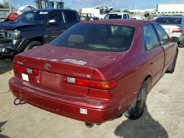 JT2BG22K9V0065086 - 1997 TOYOTA CAMRY LE RED photo 4