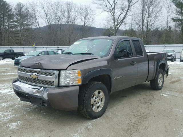 2GCEK19C371708602 - 2007 CHEVROLET SILVERADO BROWN photo 2