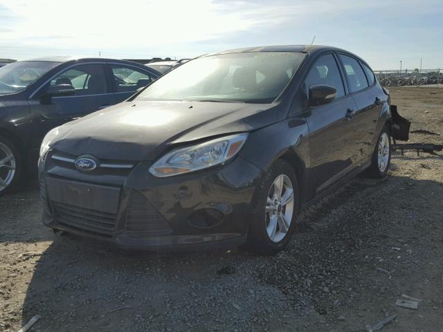 1FADP3K28DL296540 - 2013 FORD FOCUS SE BLACK photo 2