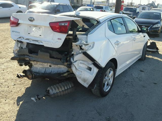 KNAGM4A78F5573341 - 2015 KIA OPTIMA LX WHITE photo 4