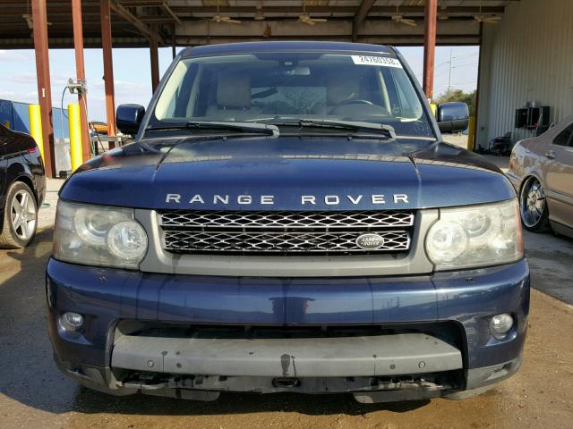 SALSH2E43BA296615 - 2011 LAND ROVER RANGE ROVE BLUE photo 9