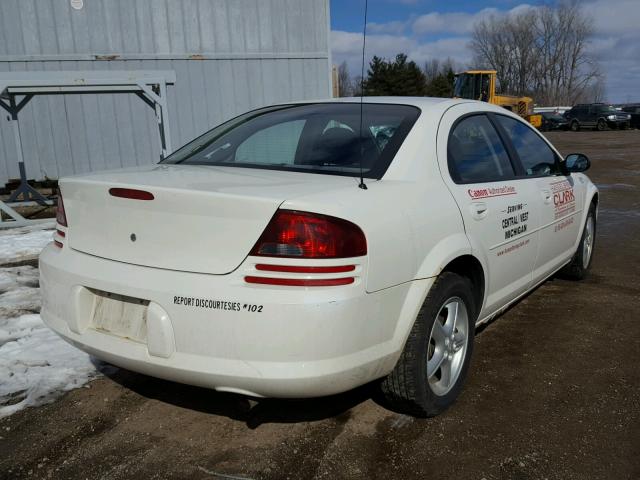 1B3EL46X76N132517 - 2006 DODGE STRATUS SX WHITE photo 4