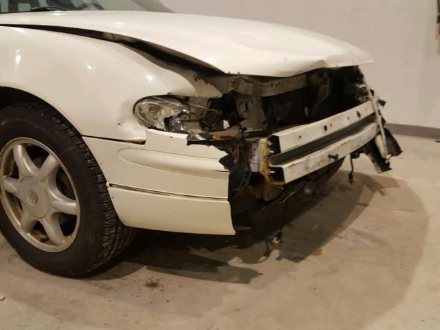 2G4WB52K841359585 - 2004 BUICK REGAL LS 白色 照片 10