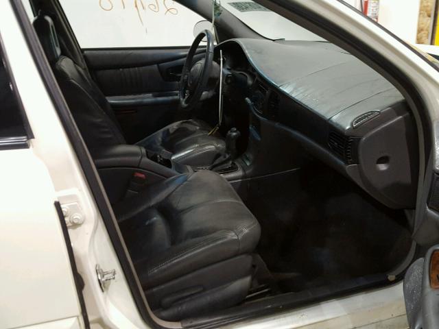 2G4WB52K841359585 - 2004 BUICK REGAL LS 白色 照片 5