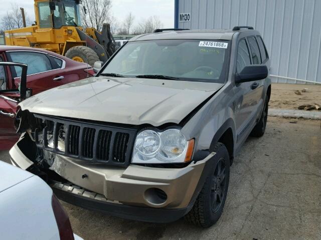 1J4GR48K56C222116 - 2006 JEEP GRAND CHER TAN photo 2