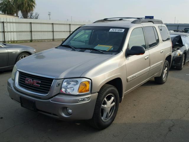 1GKET16S026131364 - 2002 GMC ENVOY XL GOLD photo 2