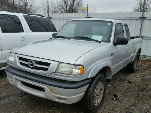 4F4YR16U04TM04176 - 2004 MAZDA B3000 CAB SILVER photo 2