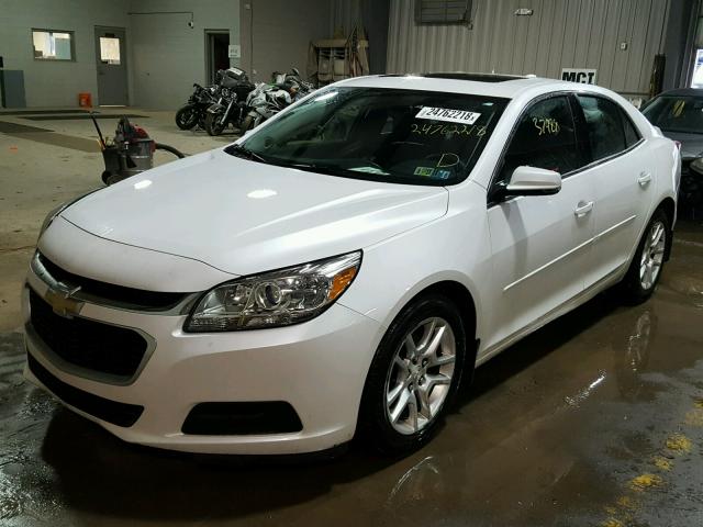 1G11C5SL0FF228515 - 2015 CHEVROLET MALIBU 1LT WHITE photo 2