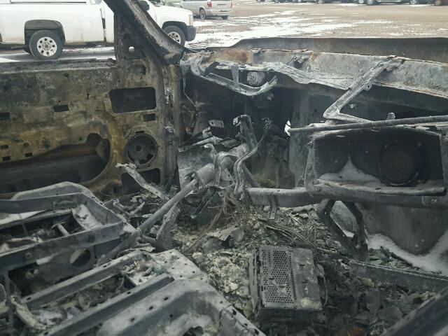 1GCHK23295F887706 - 2005 CHEVROLET SILVERADO BURN photo 5