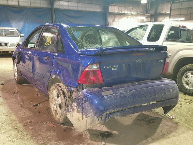 1FAHP34NX6W184008 - 2006 FORD FOCUS ZX4 BLUE photo 3