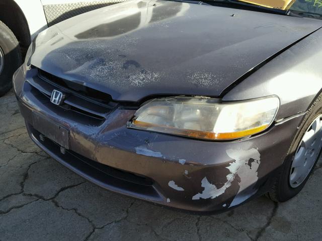 1HGCG5645WA189989 - 1998 HONDA ACCORD LX GRAY photo 9