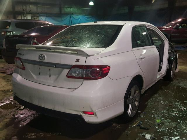 2T1BU4EE5DC076270 - 2013 TOYOTA COROLLA BA WHITE photo 4