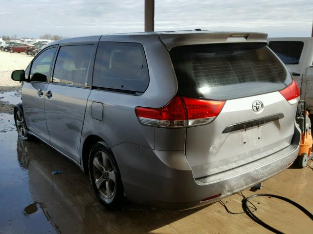 5TDZK3DCXCS247535 - 2012 TOYOTA SIENNA BAS SILVER photo 3