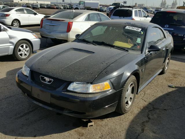 1FAFP4040YF175783 - 2000 FORD MUSTANG BLACK photo 2