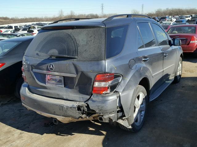 4JGBB5GB1BA718110 - 2011 MERCEDES-BENZ ML 350 GRAY photo 4