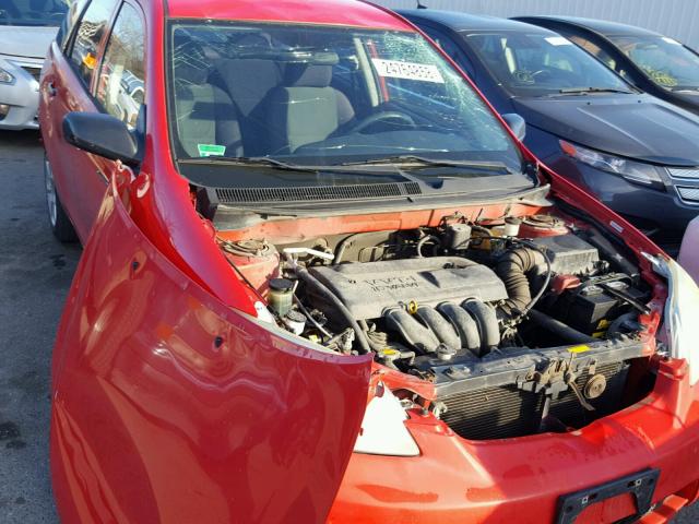 2T1KR32E74C270217 - 2004 TOYOTA MATRIX RED photo 9