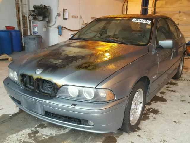 WBADT43461GF55252 - 2001 BMW 525 I AUTO GRAY photo 2