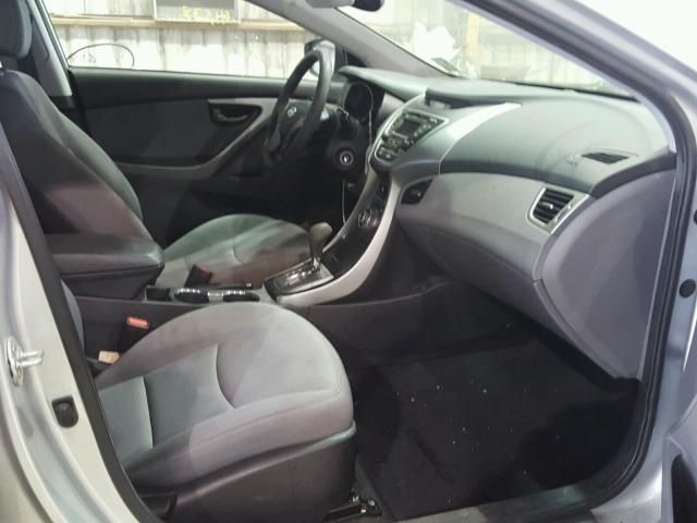 5NPDH4AE7DH248248 - 2013 HYUNDAI ELANTRA GL SILVER photo 5