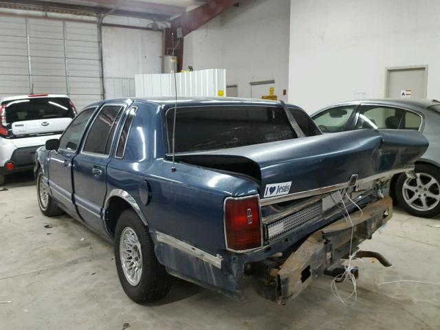 1LNLM82W2PY758625 - 1993 LINCOLN TOWN CAR S BLUE photo 3