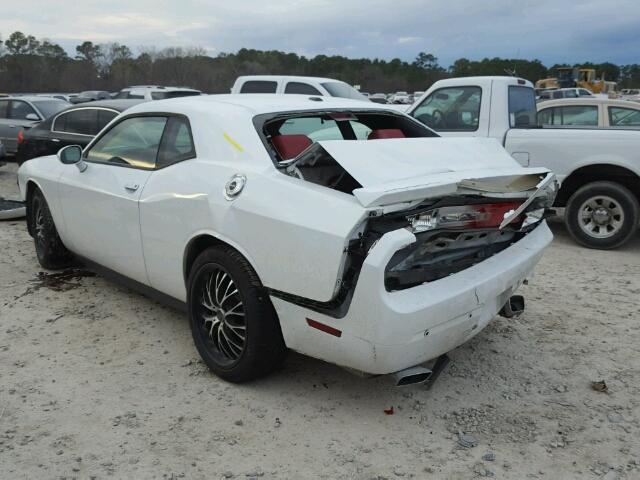 2C3CDYAG0DH724966 - 2013 DODGE CHALLENGER WHITE photo 3