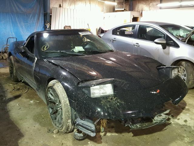 1G1YY22G445132083 - 2004 CHEVROLET CORVETTE BLACK photo 1