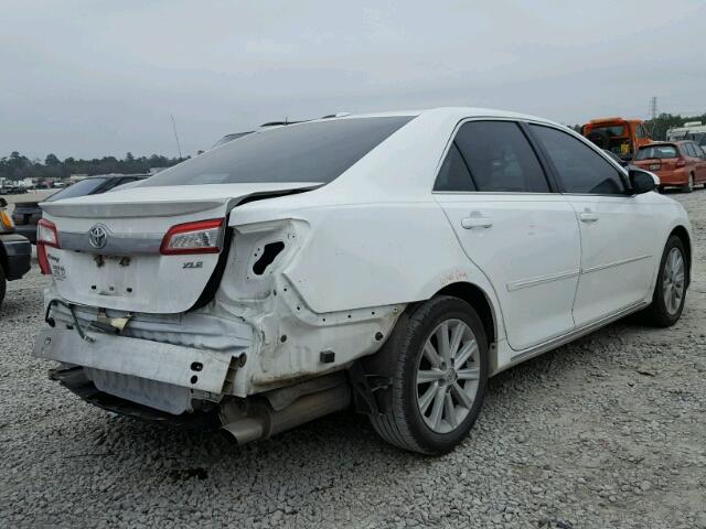 4T4BF1FK1DR328775 - 2013 TOYOTA CAMRY L WHITE photo 4