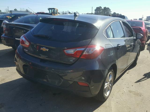 3G1BE6SM9HS567589 - 2017 CHEVROLET CRUZE LT GRAY photo 4