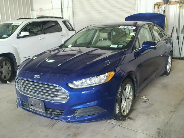 1FA6P0HD7E5361917 - 2014 FORD FUSION SE BLUE photo 2