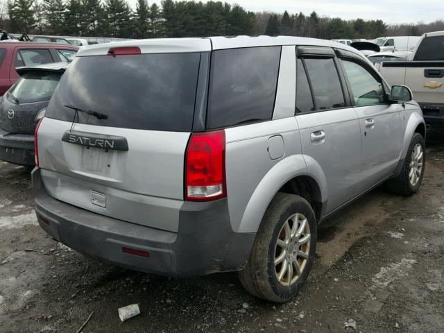 5GZCZ63475S811065 - 2005 SATURN VUE SILVER photo 4