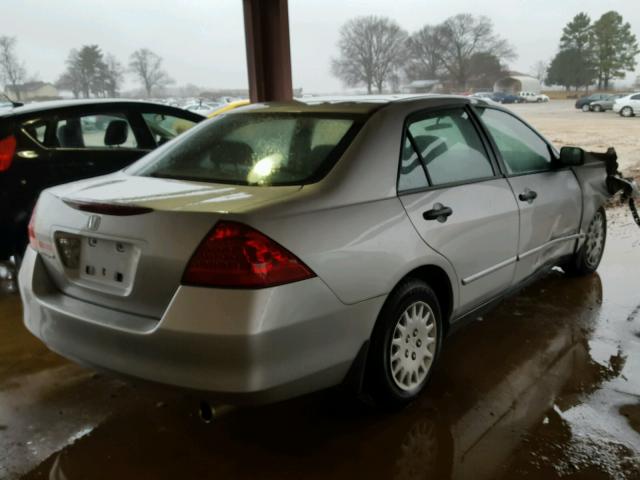 1HGCM56146A162202 - 2006 HONDA ACCORD VAL SILVER photo 4