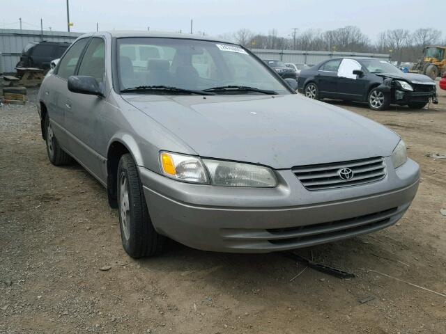 4T1BG22KXWU347184 - 1998 TOYOTA CAMRY CE GRAY photo 1