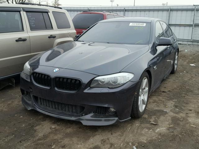 WBAFU9C53BC784828 - 2011 BMW 550 XI CHARCOAL photo 2