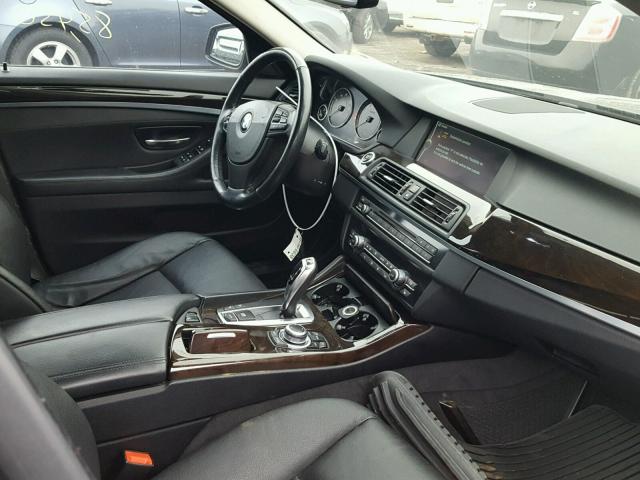 WBAFU9C53BC784828 - 2011 BMW 550 XI CHARCOAL photo 5