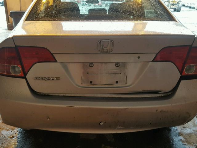 2HGFA16598H350509 - 2008 HONDA CIVIC LX SILVER photo 9