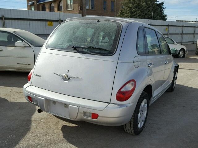 3A8FY48B28T103296 - 2008 CHRYSLER PT CRUISER SILVER photo 4