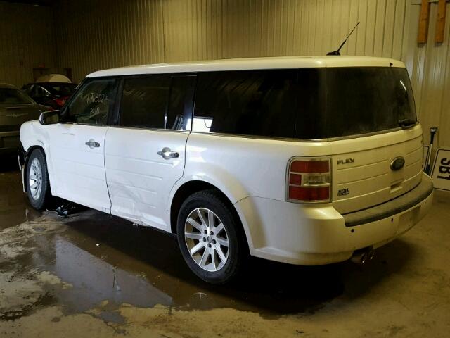 2FMEK62C59BA03882 - 2009 FORD FLEX SEL WHITE photo 3