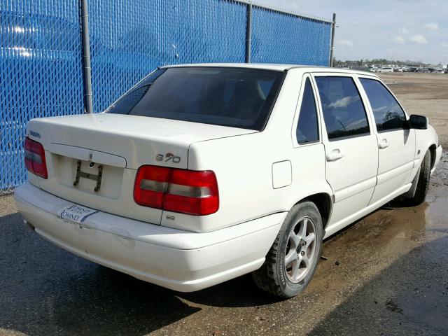 YV1LS61J4Y2663566 - 2000 VOLVO S70 BASE WHITE photo 4