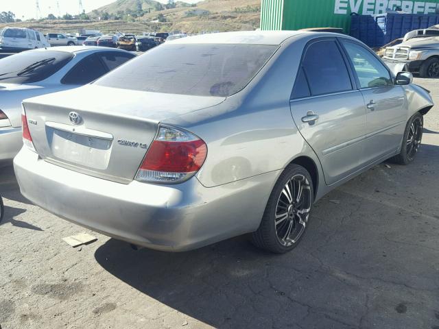 4T1BE32K45U531899 - 2005 TOYOTA CAMRY LE GRAY photo 4