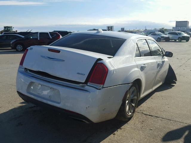 2C3CCAAG3GH235525 - 2016 CHRYSLER 300 LIMITE WHITE photo 4