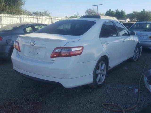 4T1BK46K28U571704 - 2008 TOYOTA CAMRY LE WHITE photo 4