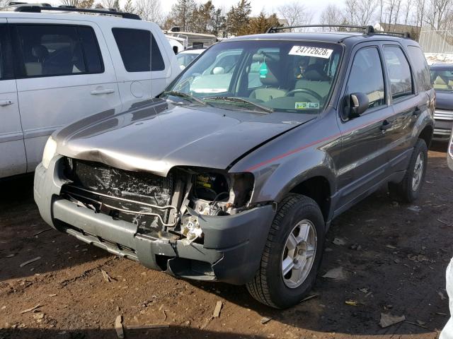 1FMYU92123KC53469 - 2003 FORD ESCAPE XLS GRAY photo 2