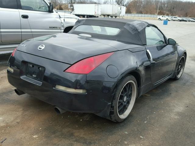 JN1AZ36D74T110251 - 2004 NISSAN 350Z ROADS BLACK photo 4